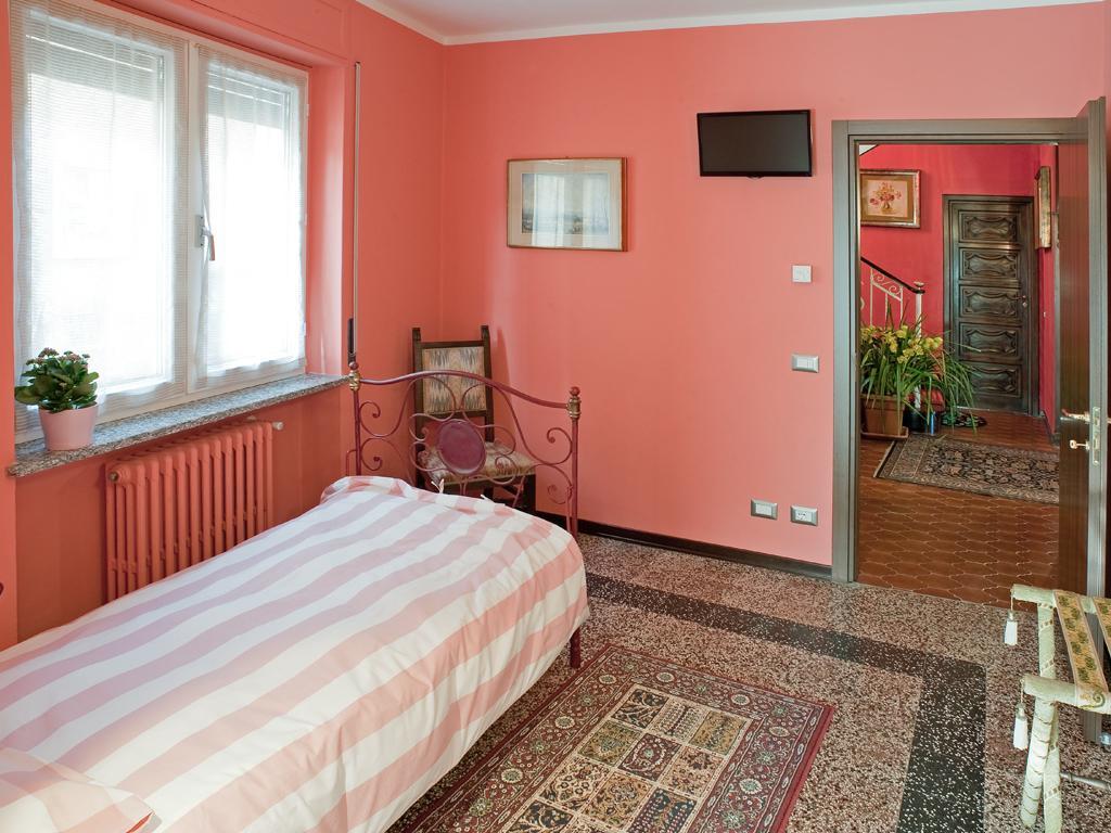 Le Coccinelle B&B Grignasco Quarto foto